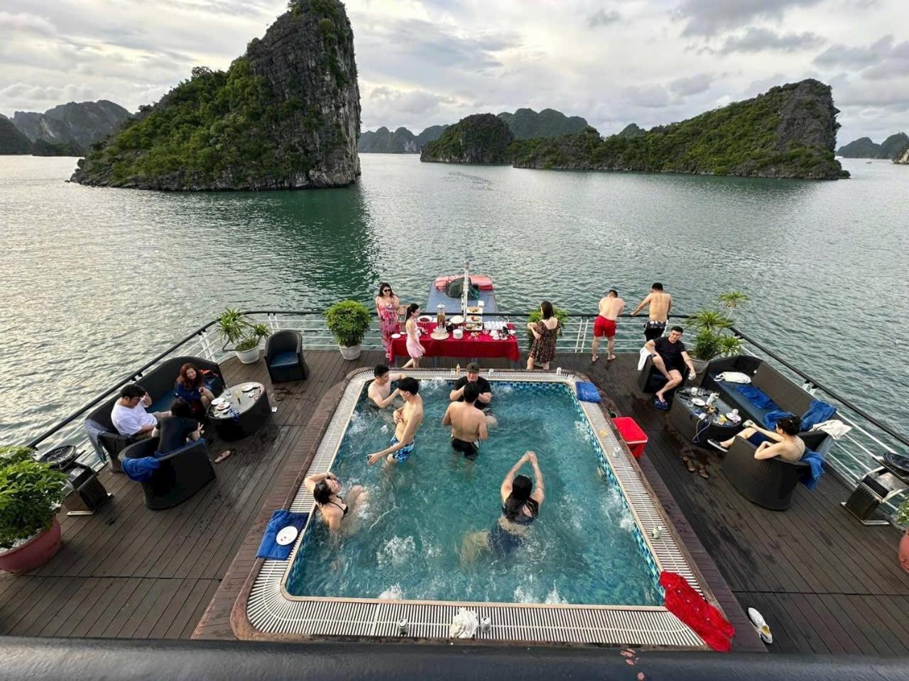 Hanoi Win Hotel & Travel エクステリア 写真